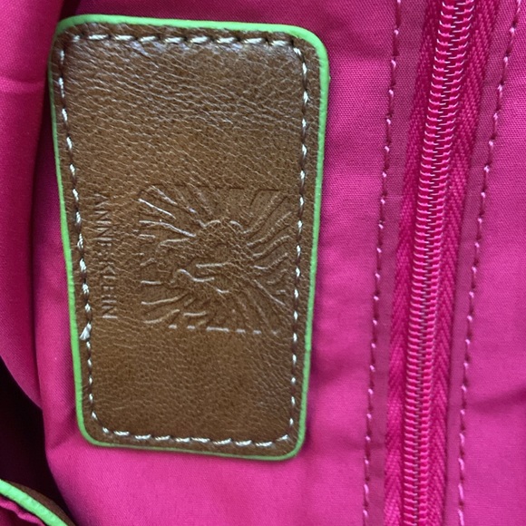 Anne Klein shoulder bag w/coin wallet - Picture 3 of 6